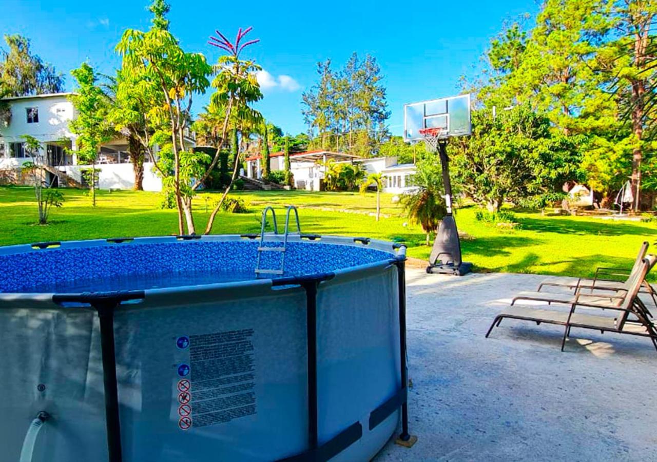 Hotel, Cocoview فالي ديه أنجيليس المظهر الخارجي الصورة