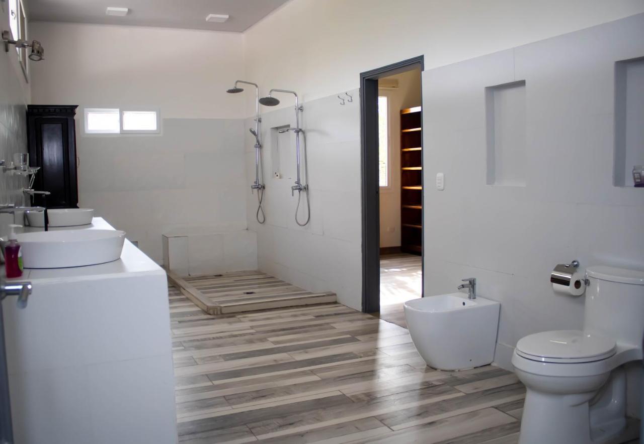 Hotel, Cocoview فالي ديه أنجيليس المظهر الخارجي الصورة
