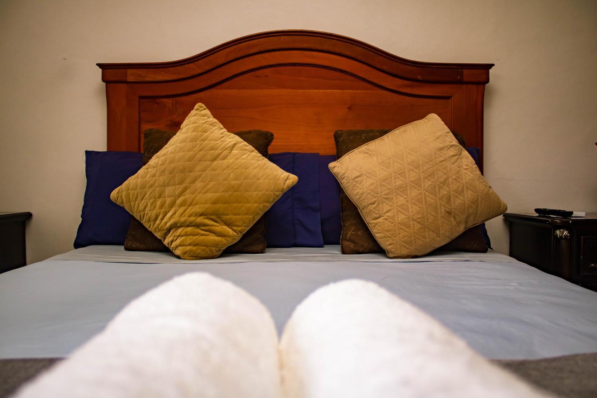 Hotel, Cocoview فالي ديه أنجيليس المظهر الخارجي الصورة