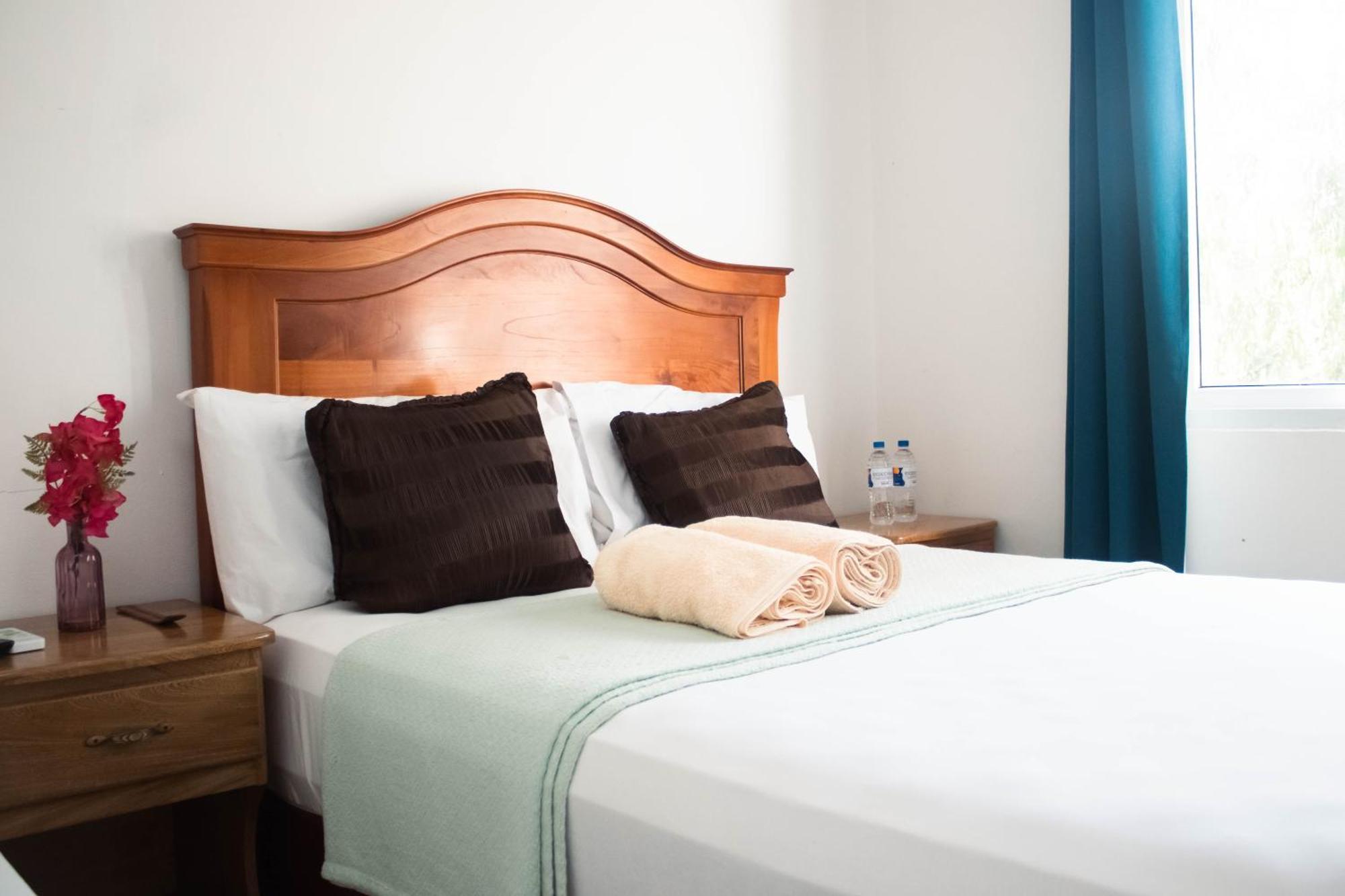 Hotel, Cocoview فالي ديه أنجيليس المظهر الخارجي الصورة