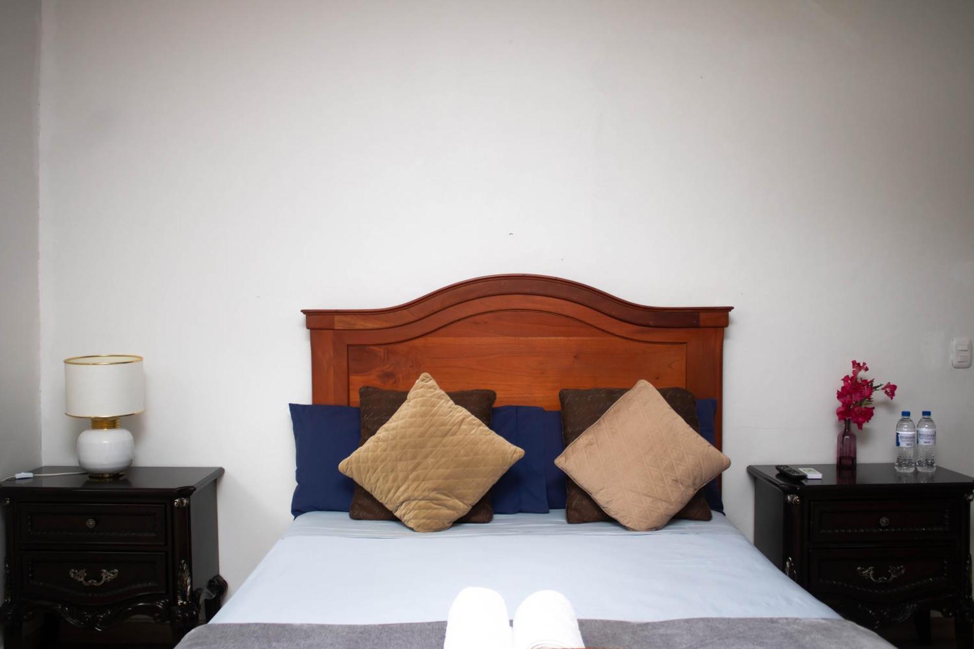 Hotel, Cocoview فالي ديه أنجيليس المظهر الخارجي الصورة